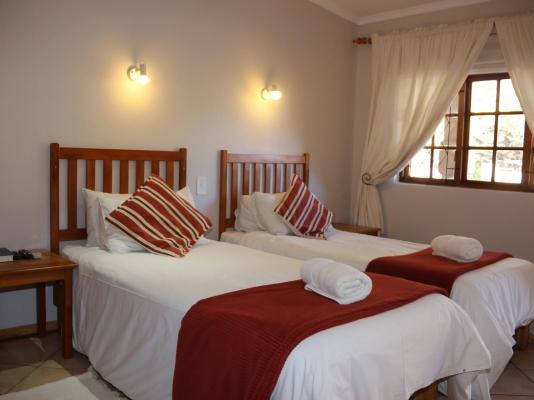 Aan Die Oewer Bed & Breakfast - 203417