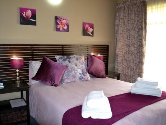 Room image 4