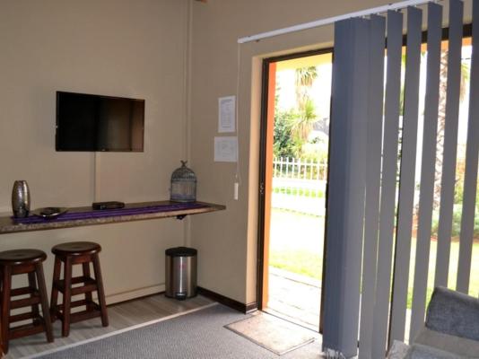 Room image 7
