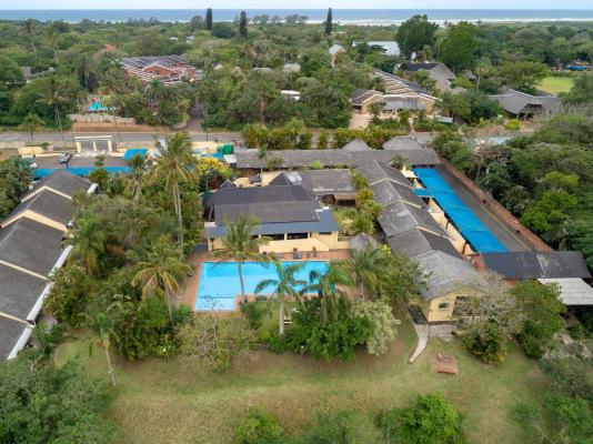 17 Manzini Holiday Resort - 204522