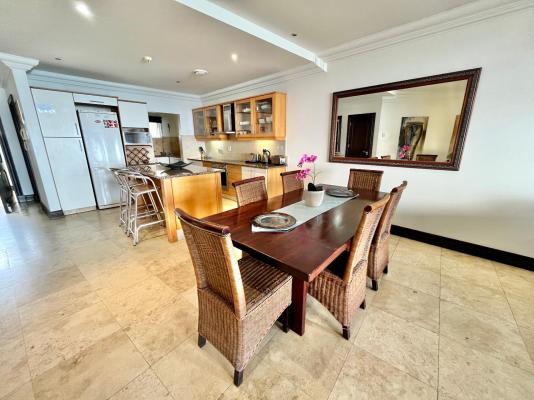 Sands Beach Breaks Manor On Main Beach Ballito - 205067