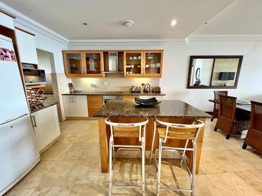 Sands Beach Breaks Manor On Main Beach Ballito - 205068