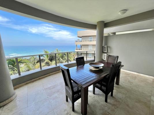 Sands Beach Breaks Manor On Main Beach Ballito - 205071