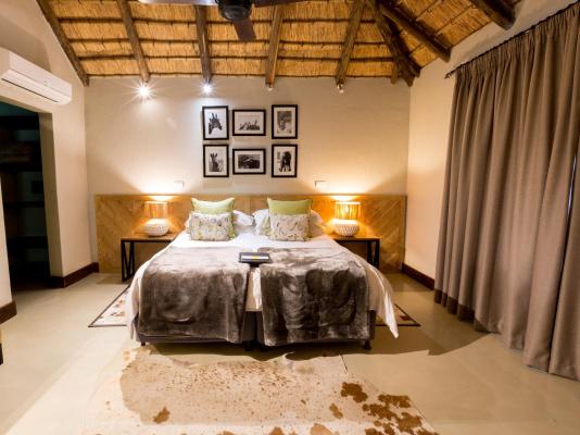 Room image 2