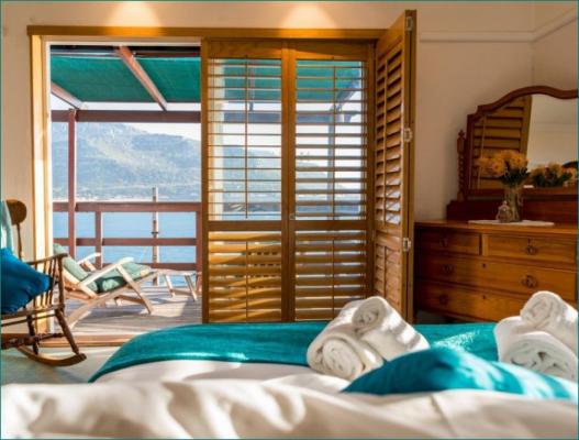 The Upper Deck at Sunny Cove - 205473