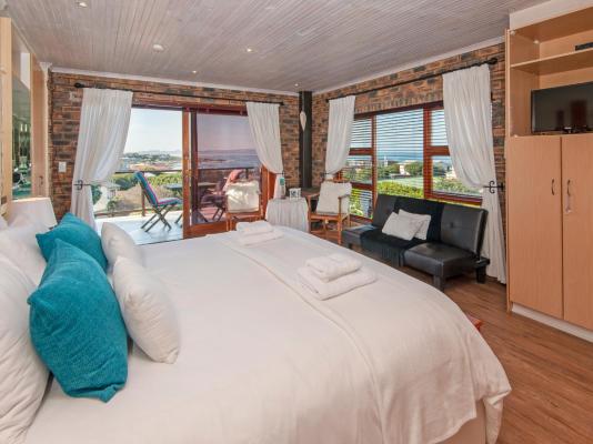 White Shark Guest House - 205528