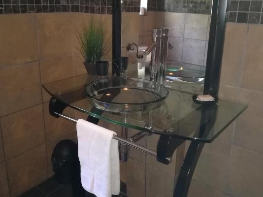 24 On Vrey Boutique Hotel - 207023