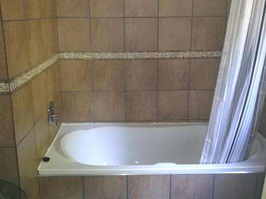 24 On Vrey Boutique Hotel - 207045