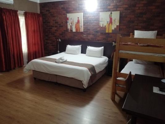 24 On Vrey Boutique Hotel - 207058