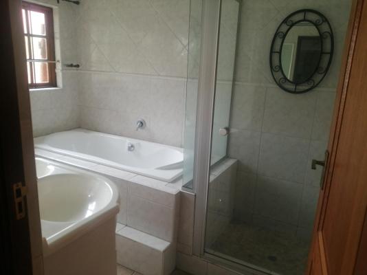 24 On Vrey Boutique Hotel - 207060