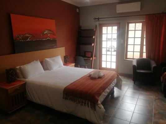 24 On Vrey Boutique Hotel - 207064