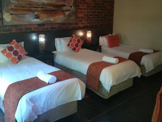 24 On Vrey Boutique Hotel - 207066