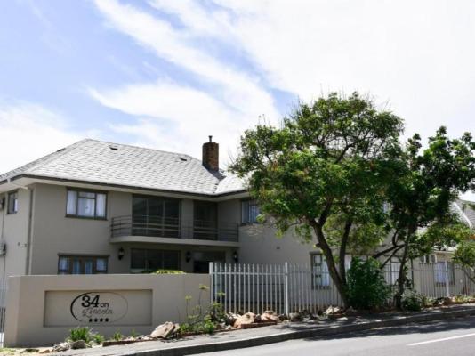 34 on Lincoln Guesthouse - 207084