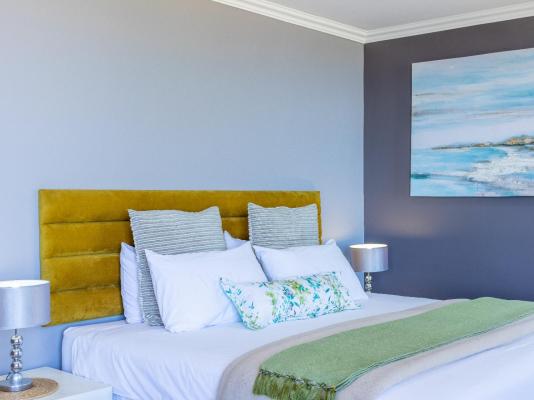 Room image 6