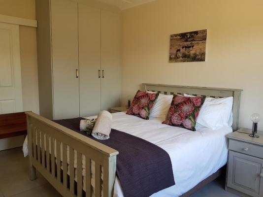 Mayfair Farm Cottages - 207955