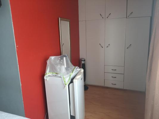 Room image 1