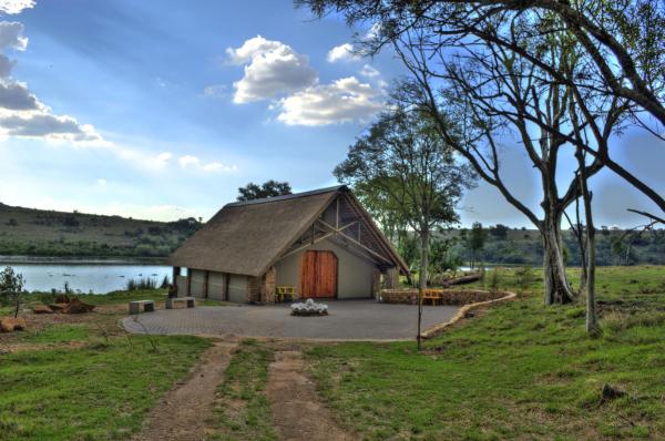Cradle Moon Lakeside Game Lodge - 208797