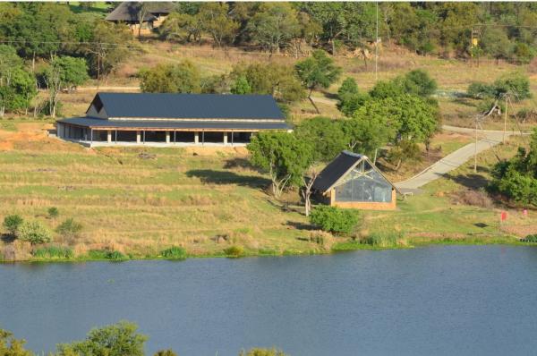 Cradle Moon Lakeside Game Lodge - 208798