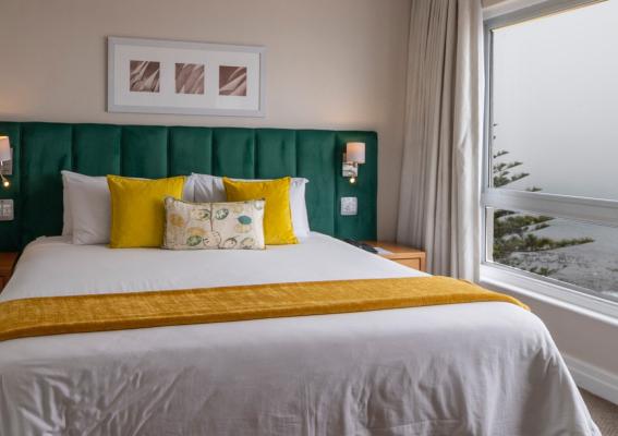 The Peninsula All-Suite Hotel - 209632