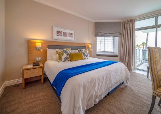 The Peninsula All-Suite Hotel - 209639