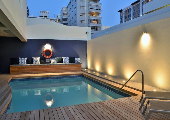 The Peninsula All-Suite Hotel - 209717