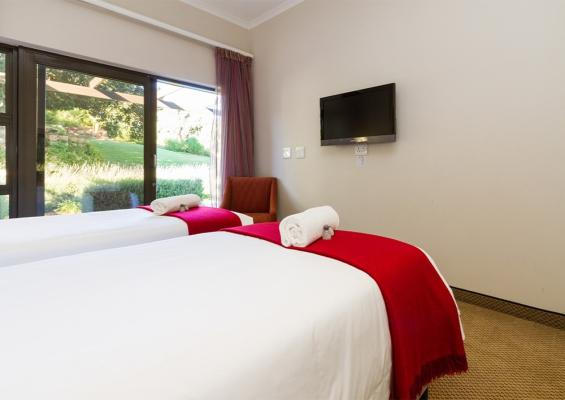 Piekenierskloof Mountain Resort - 209834