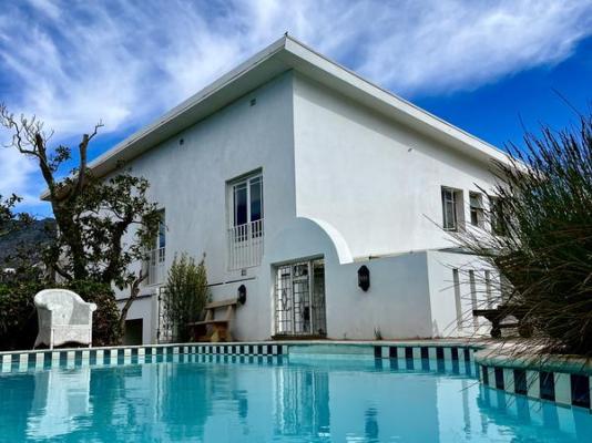 Karoo Art Hotel - 210701