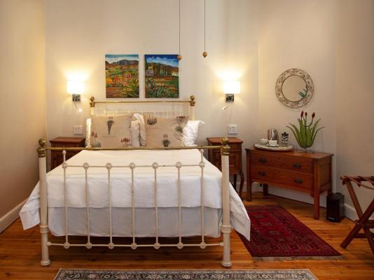 Karoo Art Hotel - 210728