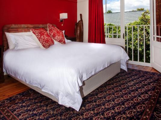Karoo Art Hotel - 210730