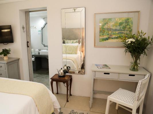 Room image 1