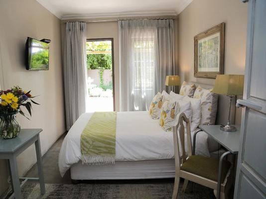 Room image 7