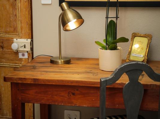 Room image 4
