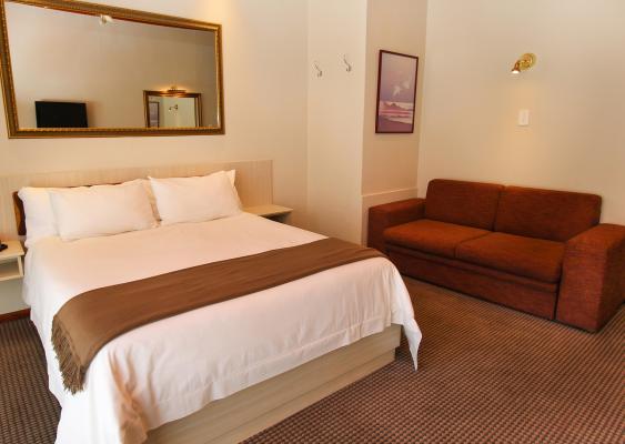 Avalon Springs - 211064