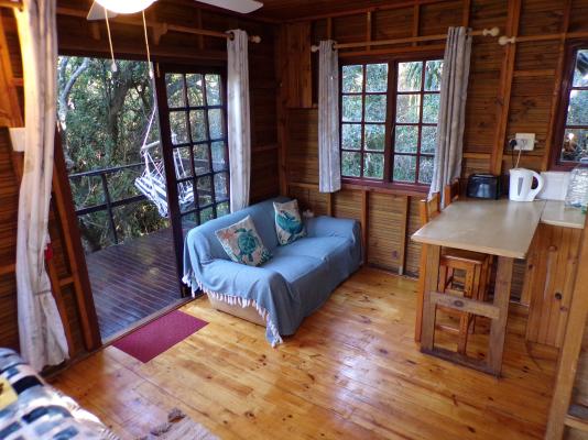 Loerie Cottage Seating Area