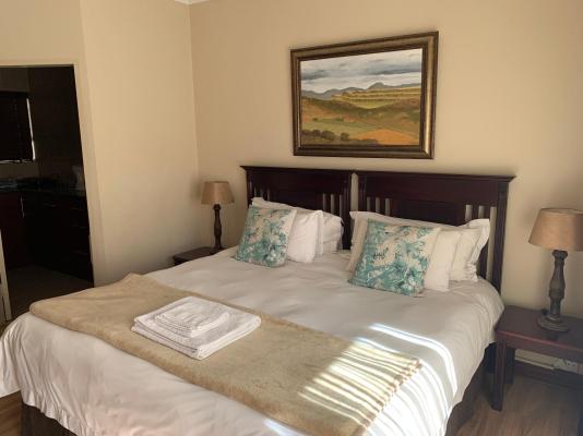 Room image 1