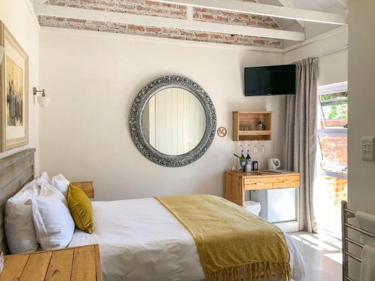 Room image 1