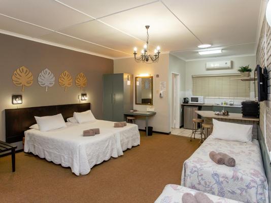 Room image 2