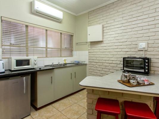 Room image 5