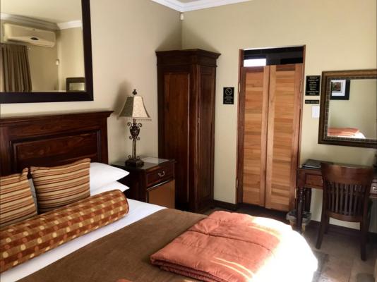 Room image 2