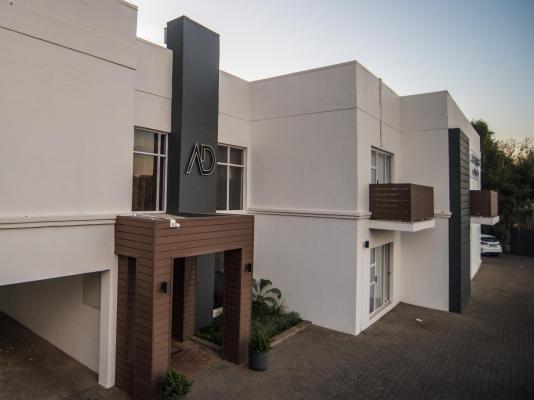Adelante Lodge - 214242