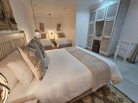 Room image 2