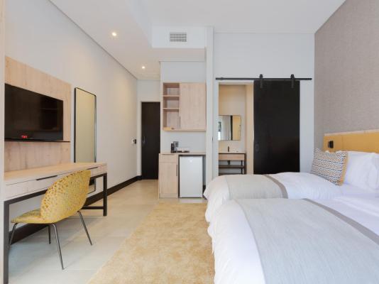 Room image 2
