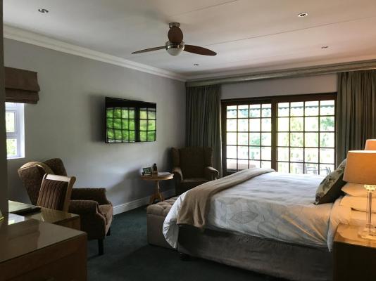 Room image 3