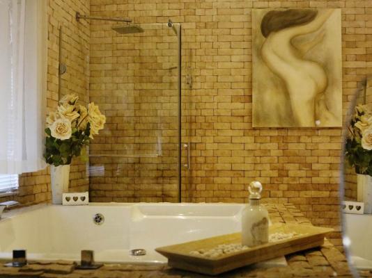 Moonriver Guest House - 215285