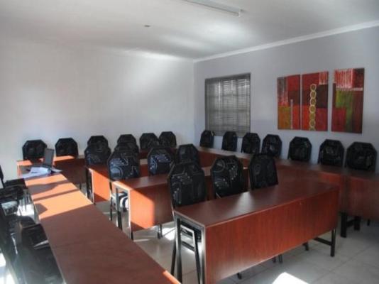 Ehrlich Park Lodge & Conference Facilities - 215296