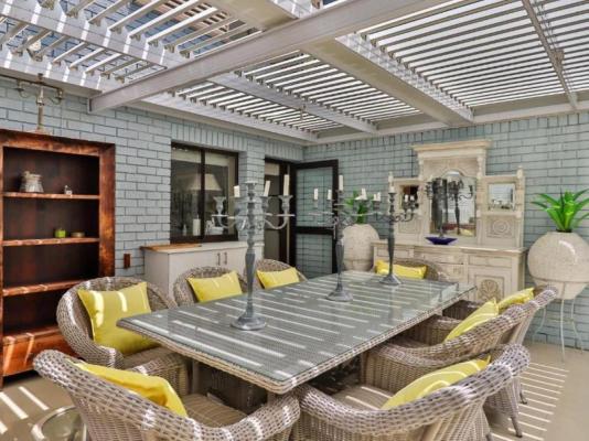 The Whale's Tale Guesthouse - 215931
