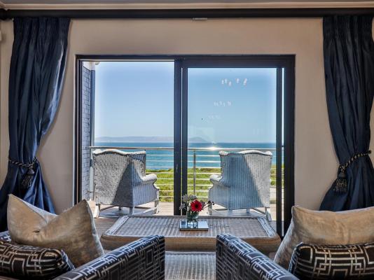The Whale's Tale Guesthouse - 215953