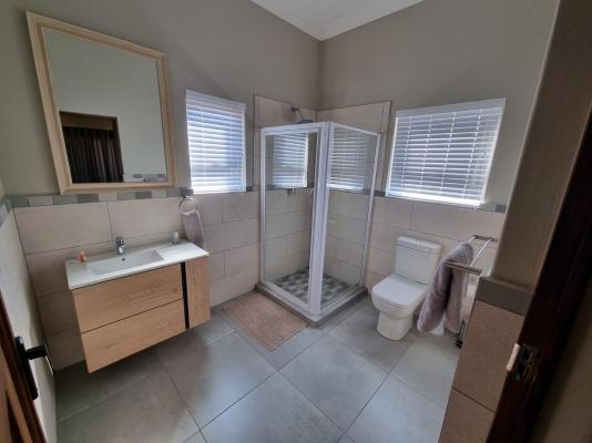Room image 2