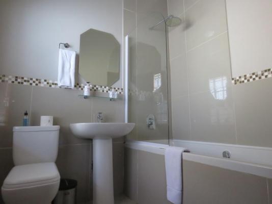 Room image 2