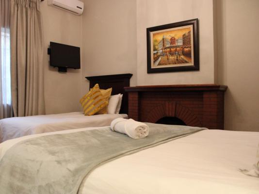 Room image 2